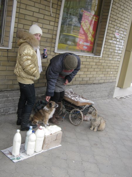 В Мариуполе демонтировали незаконные киоски (ФОТО), фото-5 В Мариуполе демонтировали незаконные киоски (ФОТО), фото-5
