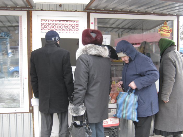 В Мариуполе демонтировали незаконные киоски (ФОТО), фото-14 В Мариуполе демонтировали незаконные киоски (ФОТО), фото-14