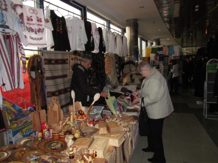 В Мариуполе открылась выставка распродаж «Весенний Мариупол..., фото-8 В Мариуполе открылась выставка распродаж «Весенний Мариуполь - 2012» (ФОТОРЕПОРТАЖ), фото-8