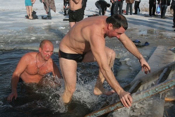 На Карловском водохранилище совершили Крестный ход (ФОТО), фото-3 На Карловском водохранилище совершили Крестный ход (ФОТО), фото-3