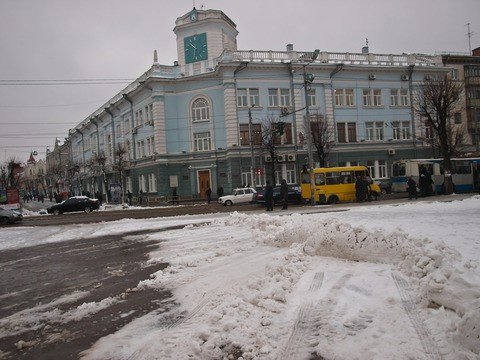 Житомирские коммунальщики оказались не готовы к первому сне..., фото-2 Житомирские коммунальщики оказались не готовы к первому снегу (ФОТО), фото-2