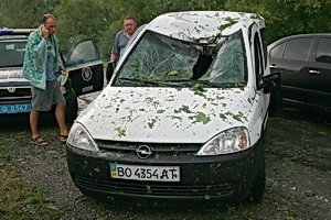 Під час буревію на Тернопіллі постраждала людина, фото-2 Під час буревію на Тернопіллі постраждала людина, фото-2