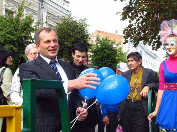 Вперше за 15 років влада не привітала новонароджених, фото-2 Вперше за 15 років влада не привітала новонароджених, фото-2