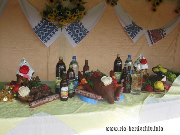 У Житомирі пройшли «Обжинки 2011», фото-8 У Житомирі пройшли «Обжинки 2011», фото-8