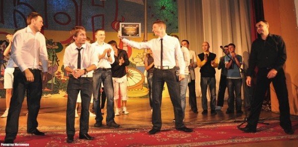 Алла Кудлай вдруге взяла кубок КВНу в чемпіонаті Житомира (..., фото-9 Алла Кудлай вдруге взяла кубок КВНу в чемпіонаті Житомира (фото), фото-9