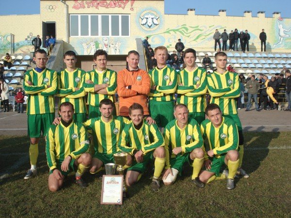 Володаром Кубка Житомирського району з футболу 2011 року с..., фото-3 Володаром Кубка Житомирського району з футболу 2011 року стала команда «Танкіст», фото-3