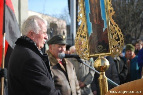 Відкрили меморіальну дошку страченим воякам УПА. ФОТО, фото-6 Відкрили меморіальну дошку страченим воякам УПА. ФОТО, фото-6