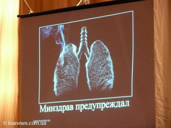Ялтинским школьникам показали «Суд над сигаретой», фото-7
