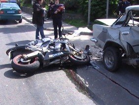 На ялтинской трассе погиб мотоциклист (фото), фото-2