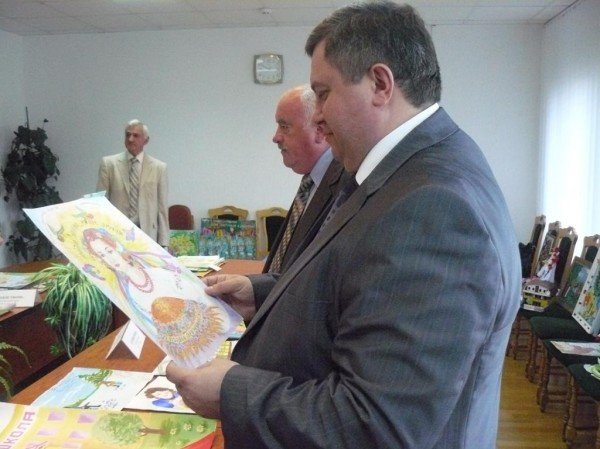 У Житомиріі визначили переможців регіонального рівня Всеукр..., фото-2 У Житомиріі визначили переможців регіонального рівня Всеукраїнського конкурсу „Податки очима дітей – 2012”, фото-2