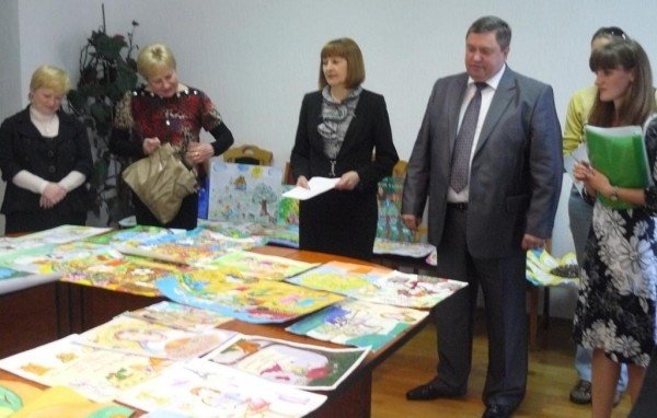 У Житомиріі визначили переможців регіонального рівня Всеукр..., фото-3 У Житомиріі визначили переможців регіонального рівня Всеукраїнського конкурсу „Податки очима дітей – 2012”, фото-3