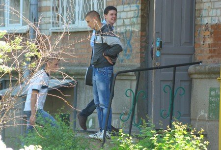 У Бердичеві затримали студента який торгував наркотиками, фото-2 У Бердичеві затримали студента який торгував наркотиками, фото-2