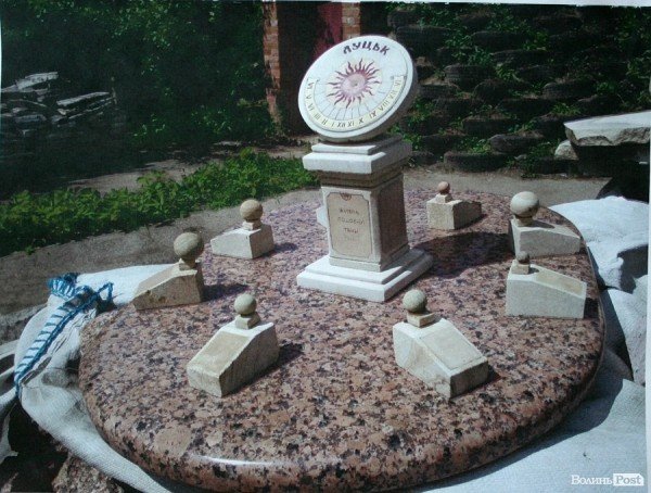 У центрі Луцька буде сонячний годинник за 50 тисяч доларів..., фото-1 У центрі Луцька буде сонячний годинник за 50 тисяч доларів (ФОТО), фото-1