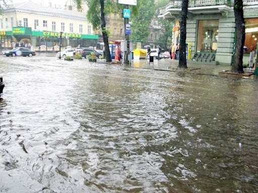 Стихийное бедствие в Одессе. Проливной дождь парализовал г..., фото-3 Стихийное бедствие в Одессе. Проливной дождь парализовал город (Фото, Видео), фото-3