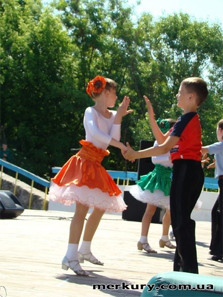 У Житомирському парку ім.Гагаріна відзначили День захисту д..., фото-7 У Житомирському парку ім.Гагаріна відзначили День захисту дітей (ФОТО), фото-7