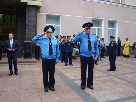 Житомир відправив до Києва збірний загін працівників міліції, фото-1 Житомир відправив до Києва збірний загін працівників міліції, фото-1