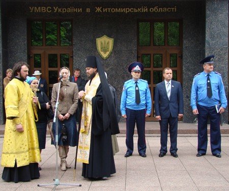 Житомир відправив до Києва збірний загін працівників міліції, фото-3 Житомир відправив до Києва збірний загін працівників міліції, фото-3