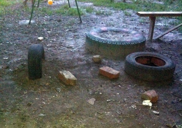 Вниманию горловчан: по улице Герцена объявился борец с пож..., фото-2 Вниманию горловчан: по улице Герцена объявился борец с пожилыми людьми, фото-2