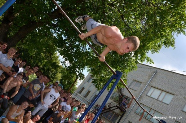 У Житомирі проведено змагання з Street Workout, фото-11 У Житомирі проведено змагання з Street Workout, фото-11