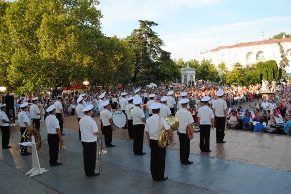 В Севастополе 24 июня торжественно открыли XIV международны..., фото-4 В Севастополе 24 июня торжественно открыли XIV международный фестиваль детского творчества «Золотая рыбка - 2012» (ФОТО), фото-4