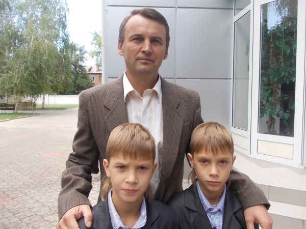 Мэр Артемовска Алексей Рева встретился со своими подопечными, фото-1 Мэр Артемовска Алексей Рева встретился со своими подопечными, фото-1