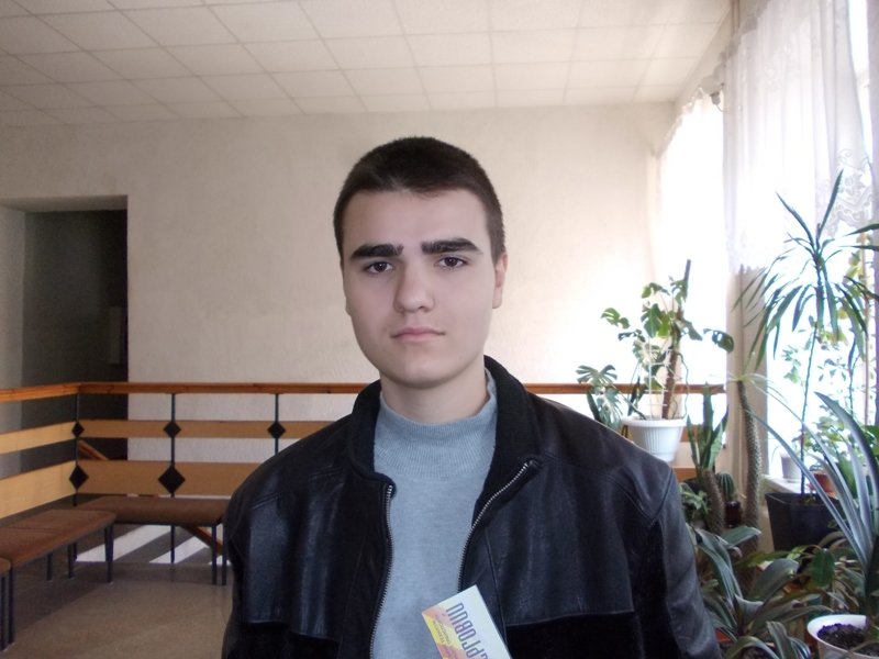 Студентов Артемовского железнодорожного техникума на пары з..., фото-1 Студентов Артемовского железнодорожного техникума на пары зовут музыкальным звонком, фото-1