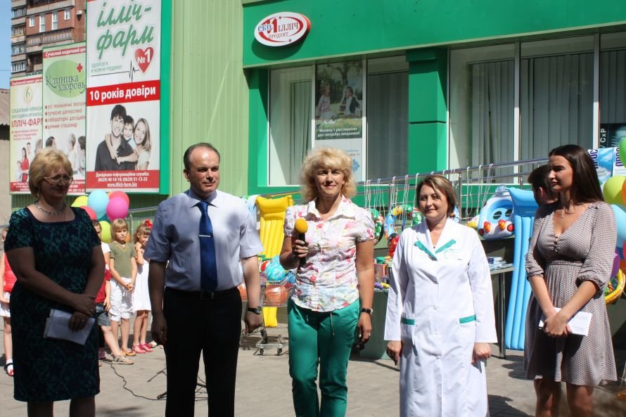 выступают все выступают все