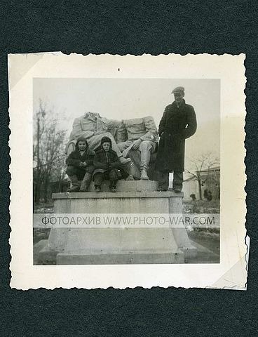 Сталин и Ленин в Артемовске Сталин и Ленин в Артемовске