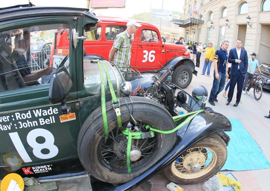 YANUKOVICH_jr_rally_PEKING_to_PARIS_in_Kyiv (KRAWS) 5018 YANUKOVICH_jr_rally_PEKING_to_PARIS_in_Kyiv (KRAWS) 5018