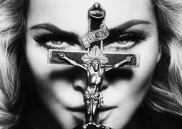 madonna-cross-thesuiteworld1