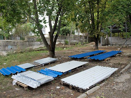 В Симферополе второй год не могут открыть детский сад по ул. Валдайской (ФОТО) (фото) - фото 3 В Симферополе второй год не могут открыть детский сад по ул. Валдайской (ФОТО) (фото) - фото 3