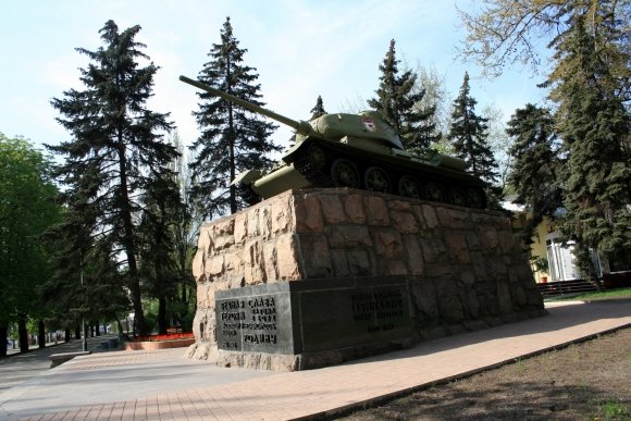 Гурова Гурова