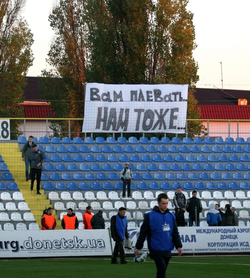 1999-12-31 22-00-02 (6) 1999-12-31 22-00-02 (6)