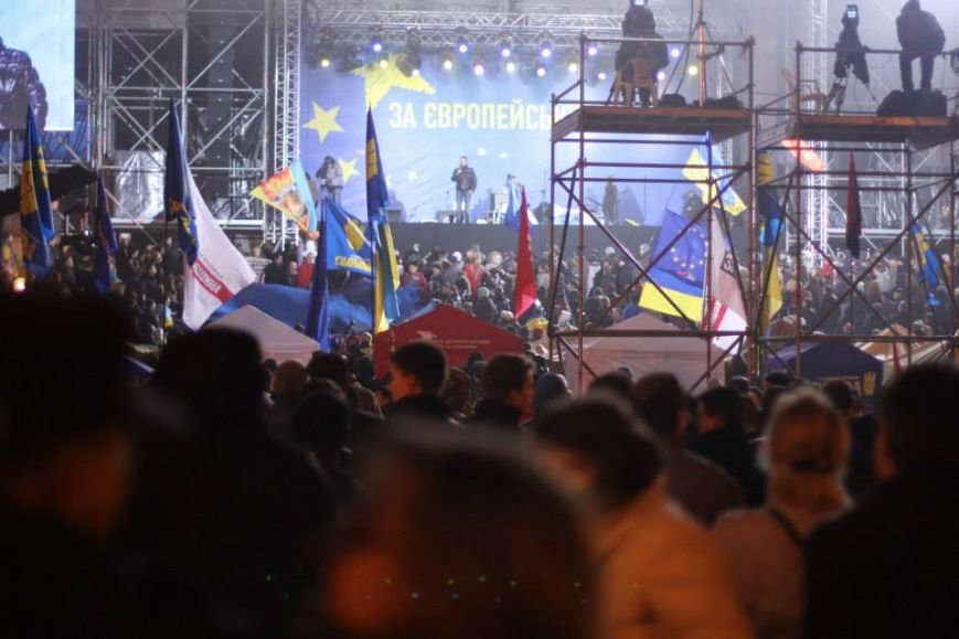 Два взгляда на киевский Евромайдан из Луганска: сборище без..., фото-1 Два взгляда на киевский Евромайдан из Луганска: сборище бездельников или настоящее украинское чудо?, фото-1