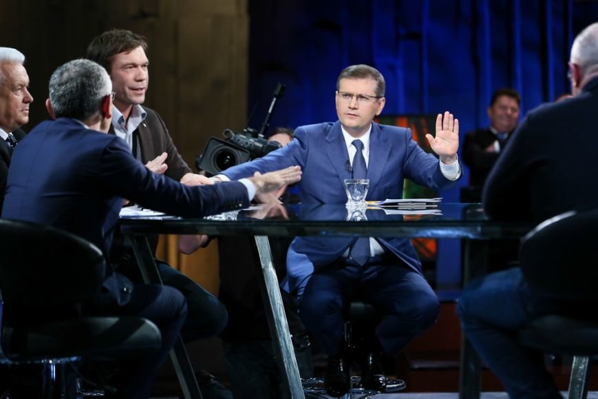Олександр Вілкул: Під час наступного круглого столу ми пови..., фото-3 Олександр Вілкул: Під час наступного круглого столу ми повинні говорити про економіку України (ФОТО), фото-3