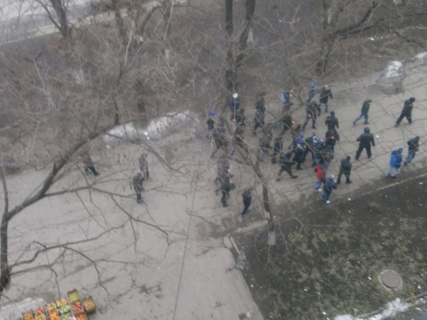 В Мариуполе избитый активист Евромайдана написал заявление в милицию (ФОТО+ВИДЕО) (фото) - фото 1 В Мариуполе избитый активист Евромайдана написал заявление в милицию (ФОТО+ВИДЕО) (фото) - фото 1