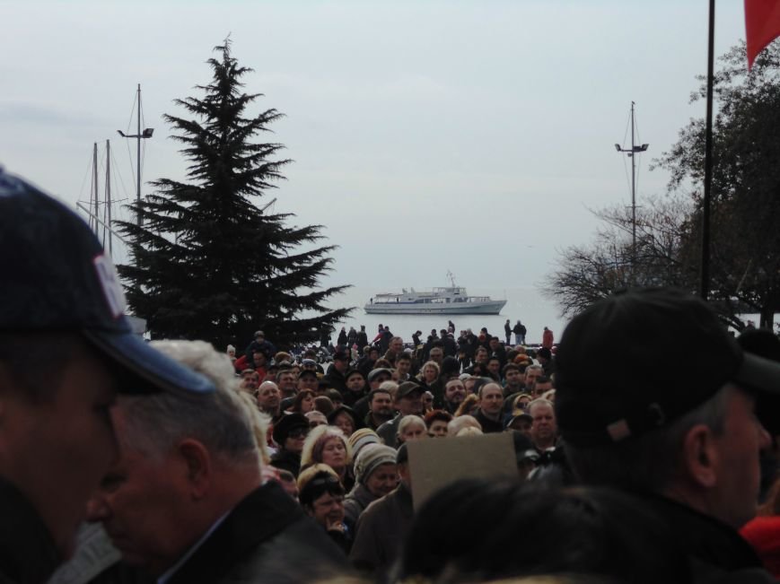 В день официального прошения Путина о вводе войск в АРК в Ялте провели пророссийский митинг (ФОТОРЕПОРТАЖ), фото-29