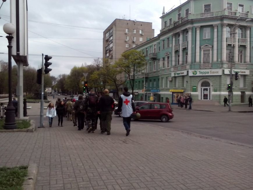 правый опера правый опера
