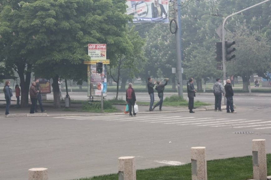 В Мариуполе стреляют! Горят здания, гибнут люди (ФОТО+ВИДЕО+ОБНОВЛЯЕТСЯ) (фото) - фото 5 В Мариуполе стреляют! Горят здания, гибнут люди (ФОТО+ВИДЕО+ОБНОВЛЯЕТСЯ) (фото) - фото 5