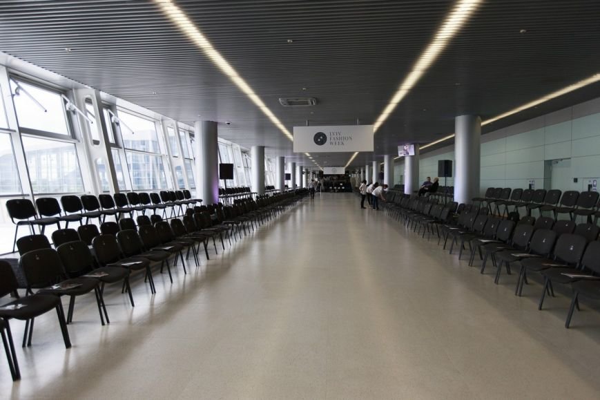 aeroport zal pokazu aeroport zal pokazu