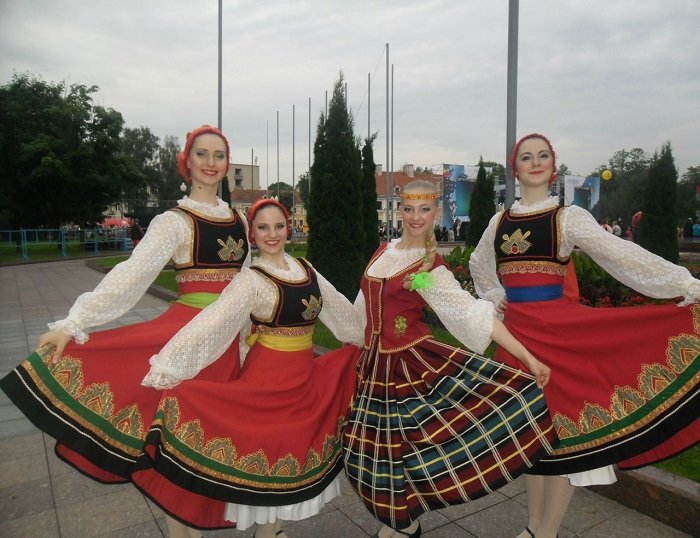 Алеся Липатова1 Алеся Липатова1