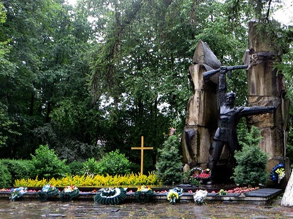 Что ждет переселенца с востока на западе Украины? (ФОТО), фото-7 Что ждет переселенца с востока на западе Украины? (ФОТО), фото-7