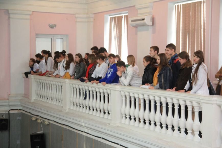Томенко: «Ми повинні об'єднувати країну не автоматом, а цін..., фото-1 Томенко: «Ми повинні об'єднувати країну не автоматом, а цінностями, ідеями європейськими, соціальними, освітніми й духовними стандартами», фото-1