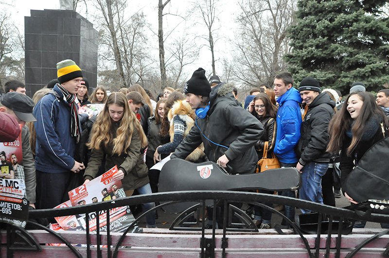 Альтернатива рекомендациям. Noize MC выступил перед белгоро..., фото-4 Альтернатива рекомендациям. Noize MC выступил перед белгородцами бесплатно и на улице, фото-4