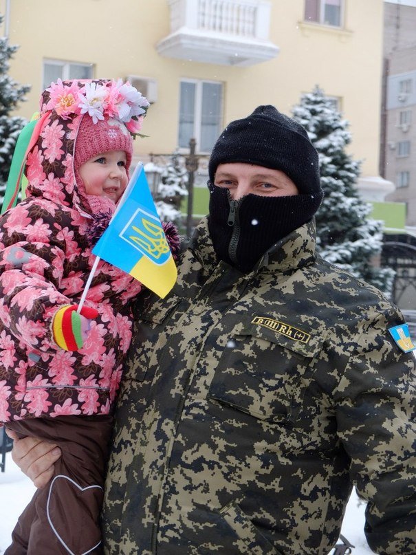 В Кривом Роге дети присоединились к акции «Холодно? Солдатам еще холоднее» (ФОТО) (фото) - фото 1 В Кривом Роге дети присоединились к акции «Холодно? Солдатам еще холоднее» (ФОТО) (фото) - фото 1