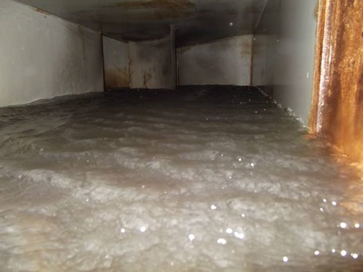 вода в вентканале вода в вентканале