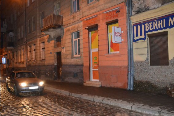 ФОТОРЕПОРТАЖ: завдяки Авакову на Львівщині за добу припинили діяльність 13 ігрових закладів (фото) - фото 1 ФОТОРЕПОРТАЖ: завдяки Авакову на Львівщині за добу припинили діяльність 13 ігрових закладів (фото) - фото 1