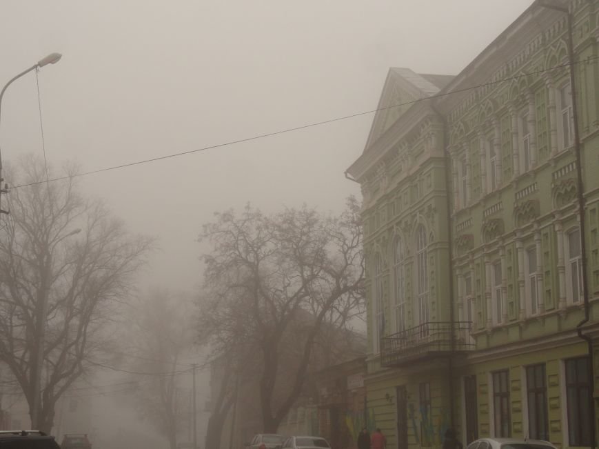 В Мариуполе объявлено штормовое предупреждение (ФОТОФАКТ) (фото) - фото 1 В Мариуполе объявлено штормовое предупреждение (ФОТОФАКТ) (фото) - фото 1