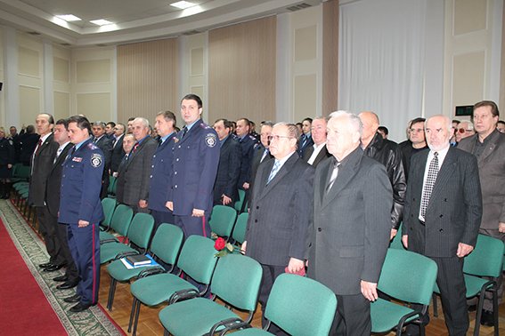 В Украине чествуют ликвидаторов аварии на Чернобыльской АЭС (фото)... В Украине чествуют ликвидаторов аварии на Чернобыльской АЭС (фото) - фото 4