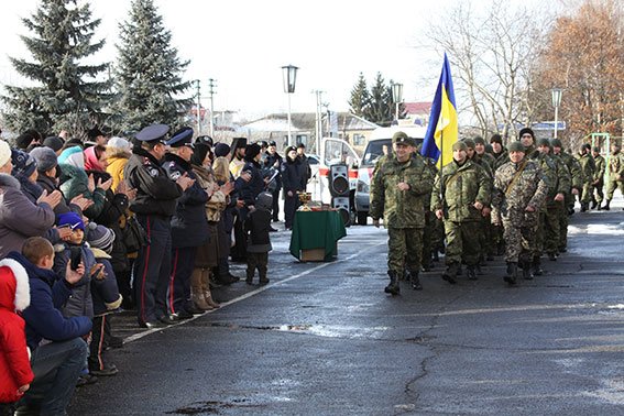 Покой краматорчан будут оберегать еще и винницкие милиционеры (фото) - фото 2 Покой краматорчан будут оберегать еще и винницкие милиционеры (фото) - фото 2
